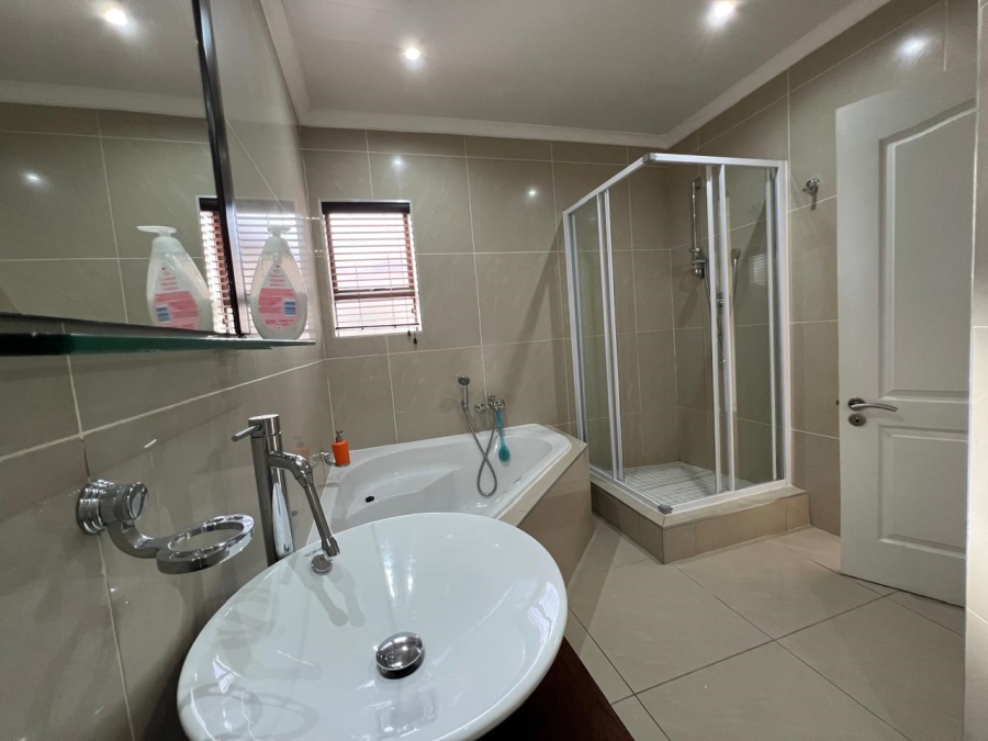 3 Bedroom Property for Sale in Seemeeu Park Western Cape